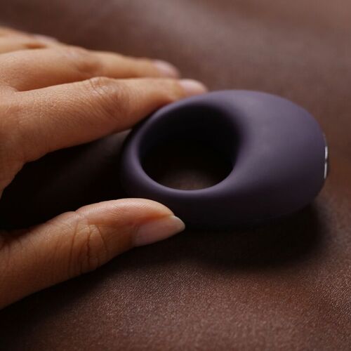 JE JOUE - MIO VIBRADOR RECARGABLE CONTROL REMOTO MORADO