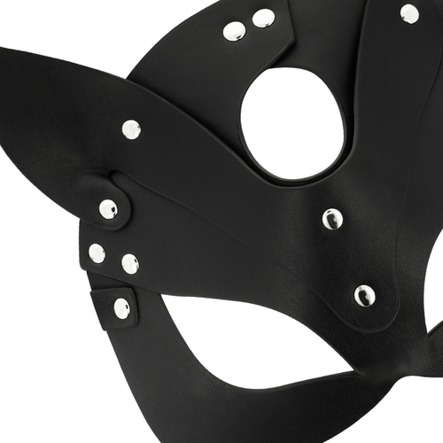 COQUETTE  MASCARA CUERO VEGANO CON OREJAS DE GATO